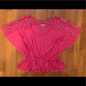 CUTE SPRING/ SUMMER TOP 💗